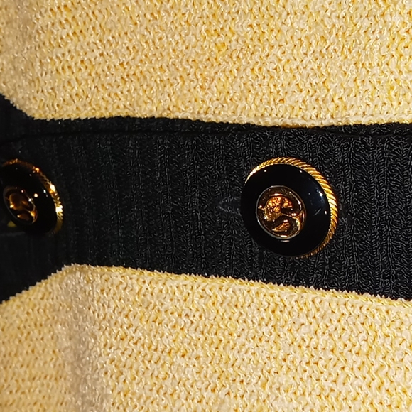 ST. JOHN Collection Vintage Knit button Cardigan Only! - Picture 3 of 15
